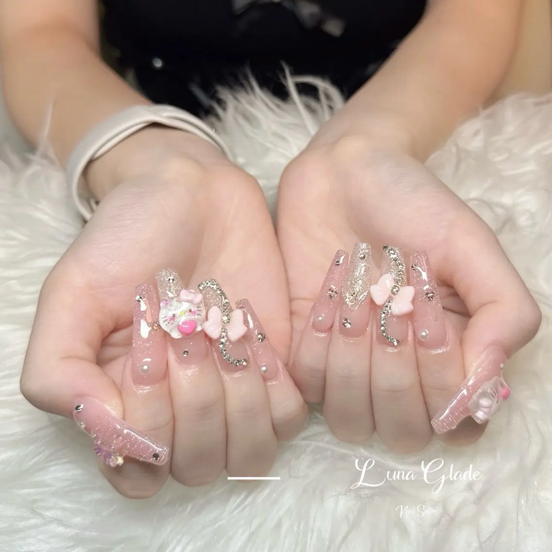 ネイル ハンドネイル Luna Gladeのネイルデザイン