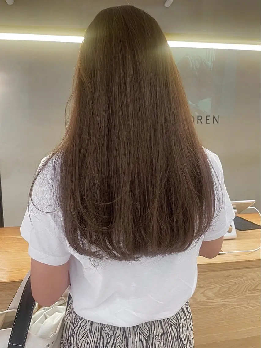 ロング カット ヘアカラー トリートメント 似合わせレイヤー ＆縮毛矯正のヘアスタイル