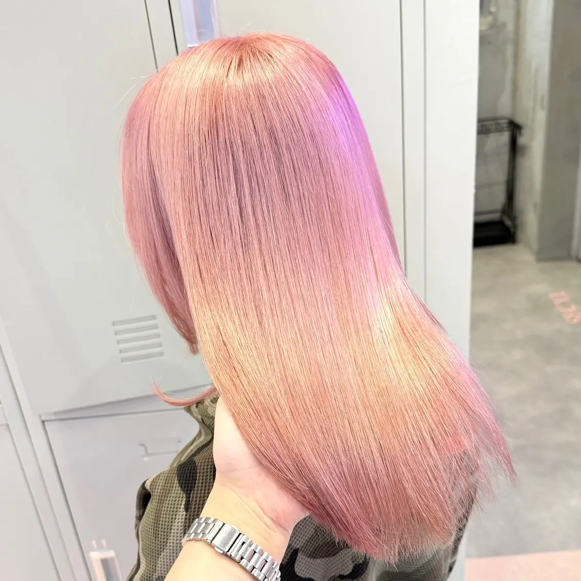 ロング ヘアカラー 透明感/艶カラー 💘Hanaのヘアスタイル