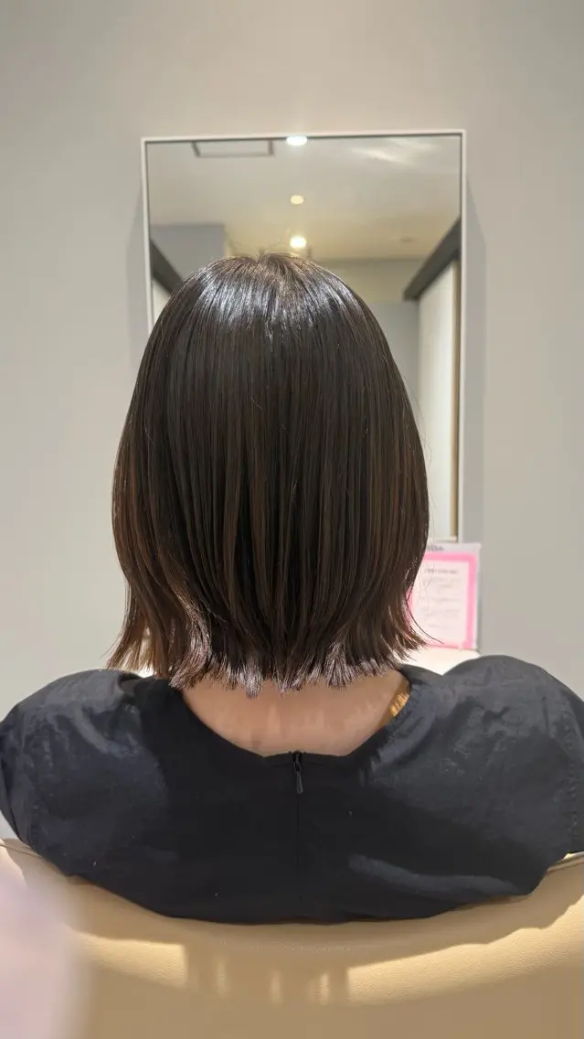 ミディアム 残間 美月のヘアスタイル
