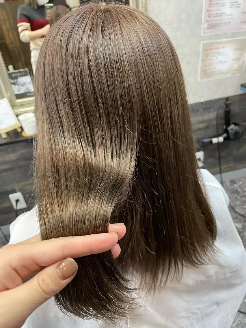 【平日限定】カラー+髪質改善トリートメントの写真