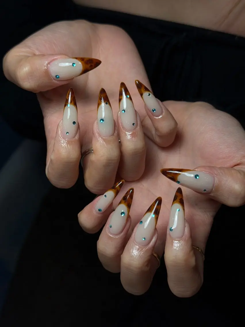 ネイル 韓国ネイル シンプルネイル ワンホンネイル ハンドネイル CoMo Nailのネイルデザイン