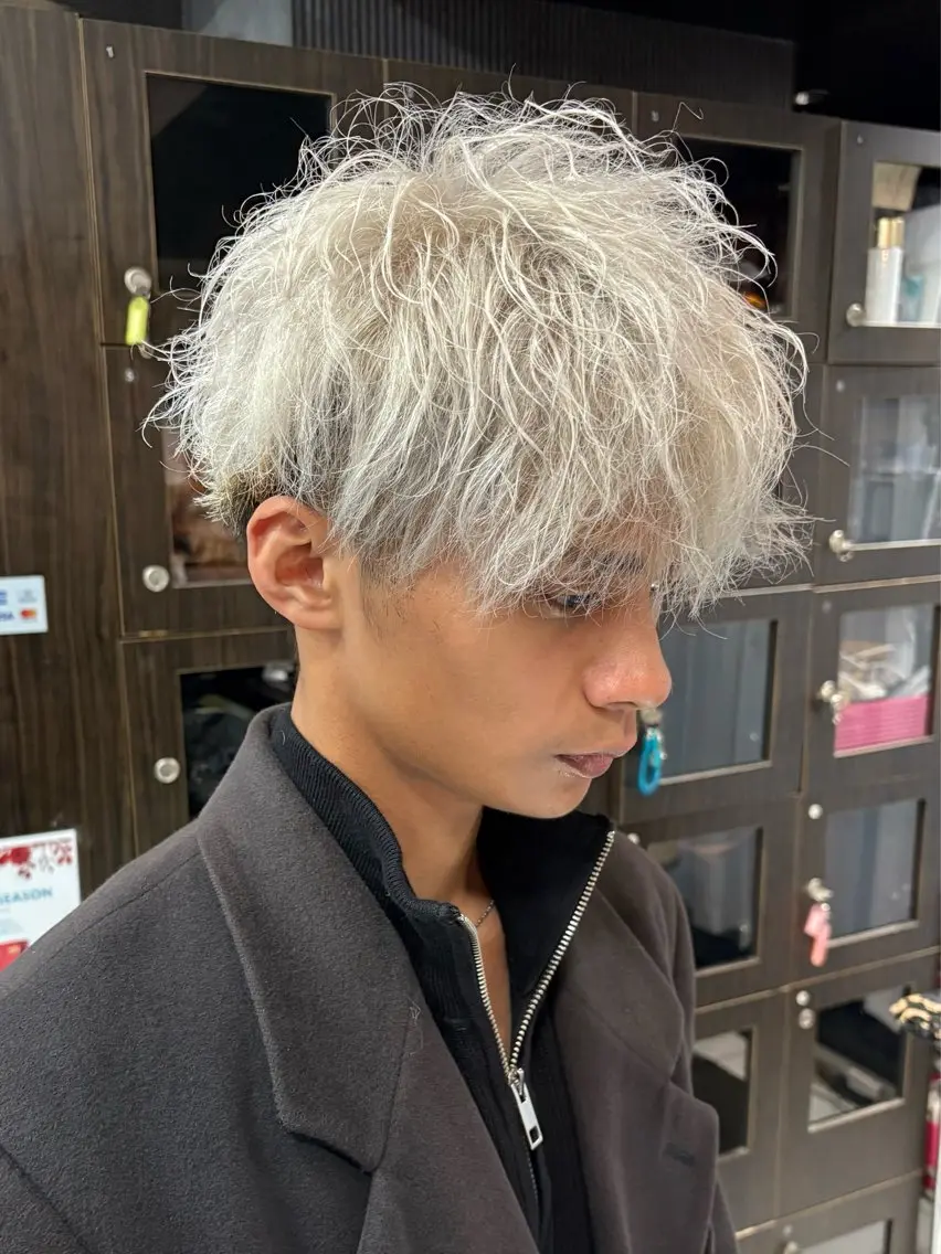 カラー メンズ ヘアカラー トリートメント グレージュ達人/赤み 消し/ブリーチ/岩崎のヘアスタイル
