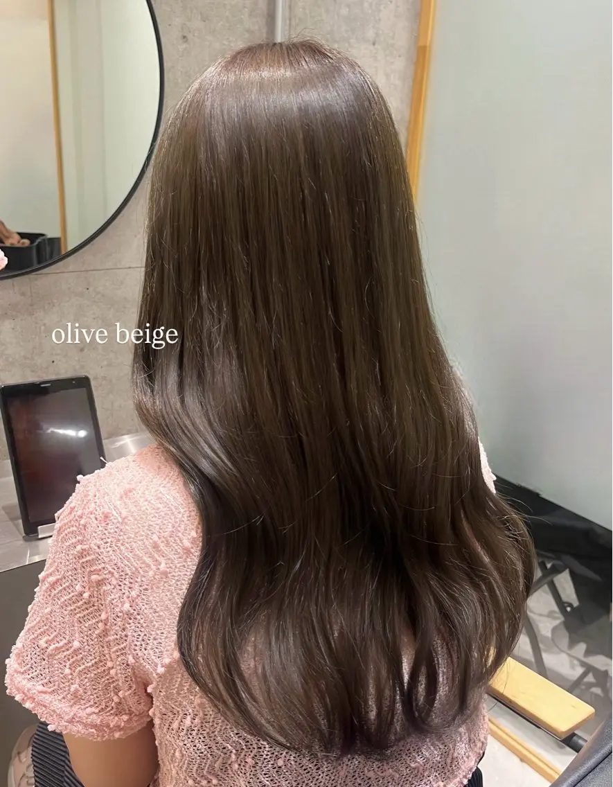 ロング ヘアカラー 顔周り/レイヤー カット🎀ヒラバルのヘアスタイル