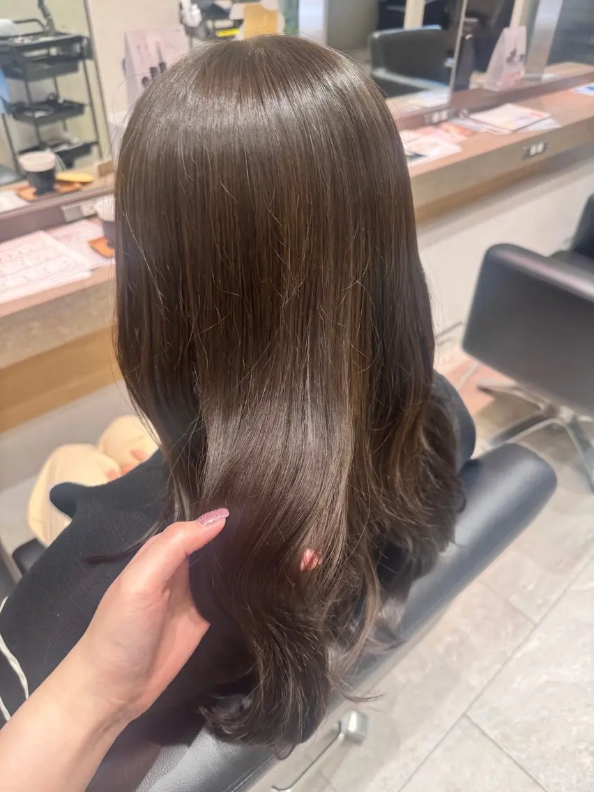 セミロング カラー オリーブカラー sakura❀/板橋 モデル募集中🪄︎︎のヘアスタイル