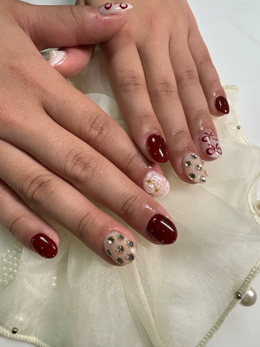 ネイル 持ち込み 冬ネイル クリスマス ハンドネイル CITRAtotal beautyのネイルデザイン