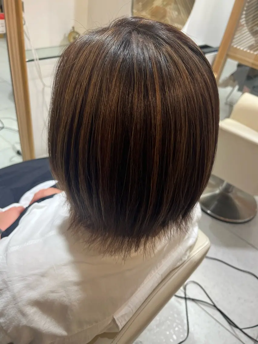 🌸ハイライト+全体カラー+似合わせカットの写真