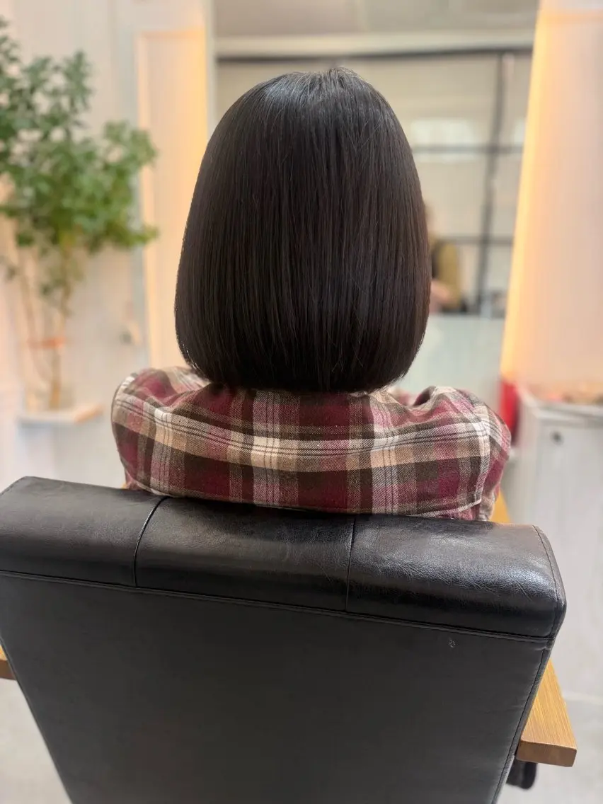 ミディアム カット Queens Yukikoのヘアスタイル