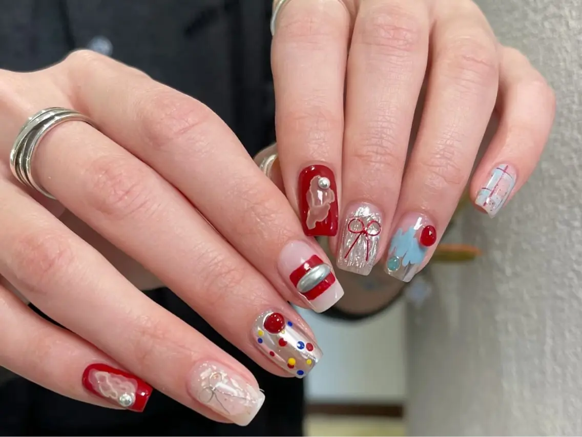 ネイル アートネイル オーロラネイル チークネイル フレンチネイル ガラスフレンチ ハンドネイル 🎀🎀YooLi Nail Salonのネイルデザイン