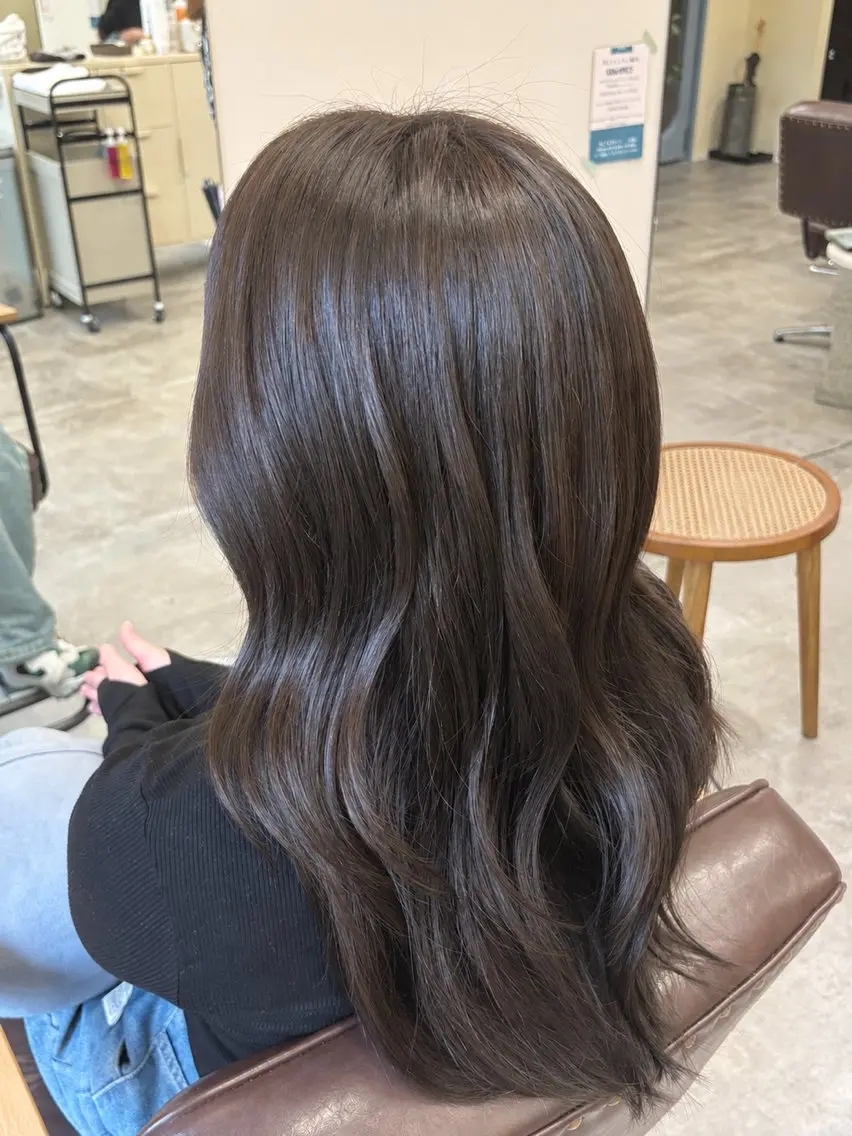 【平日限定】カット+透明感イルミナカラー+Aujuaトリートメント🩰🤍の写真