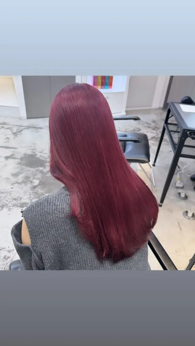 ミディアム カラー ヘアカラー トリートメント 🌼動き×透明感🩵 ハイトーン/ナナのヘアスタイル