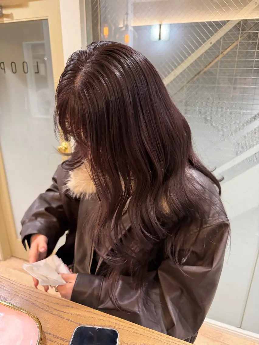 セミロング カラー ベージュカラー ブリーチ ラベンダーカラー ラベンダーベージュ ヘアカラー トリートメント ♡韓国ヘア♡遠藤 美夢のヘアスタイル