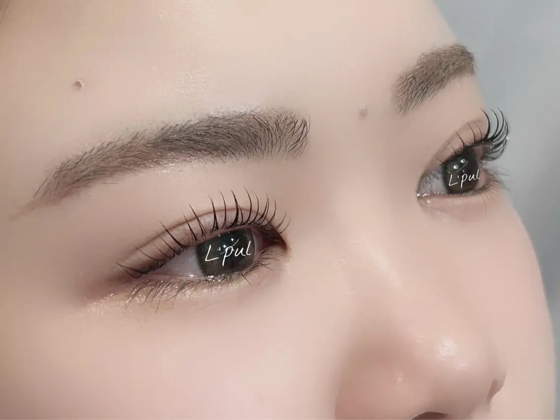 マツエク・マツパ マツパ 牧 由貴花のヘアスタイル