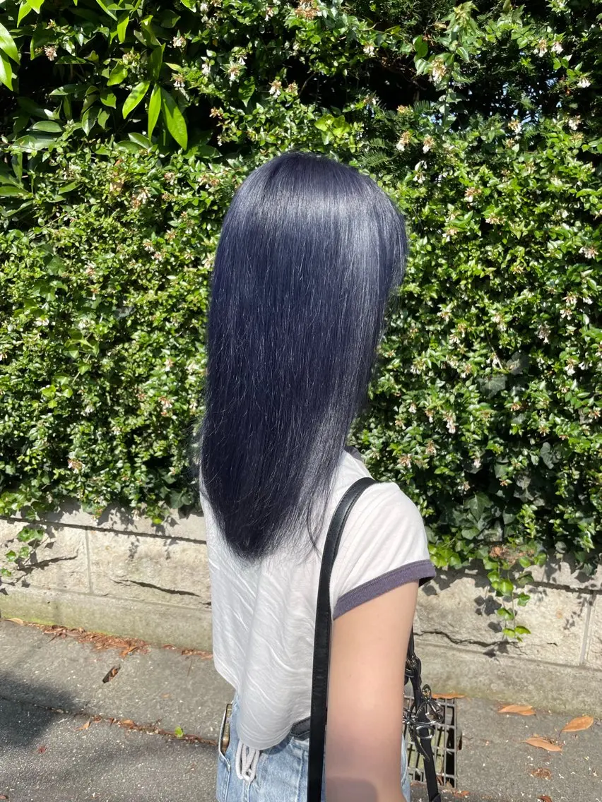 セミロング ヘアカラー ))ブリーチ特化(( 渡邉 怜のヘアスタイル