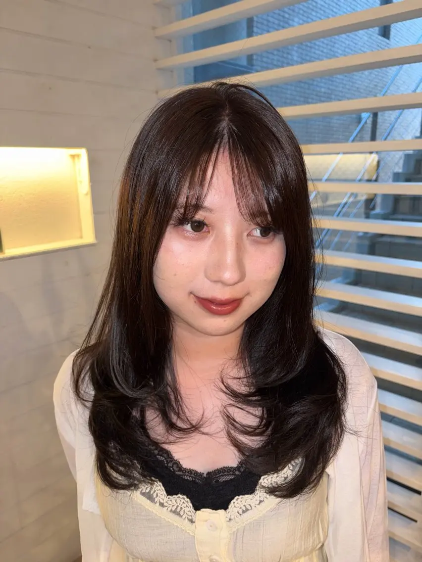 ロング レイヤーカット ヘアカラー ミナ /海外スタイルのヘアスタイル