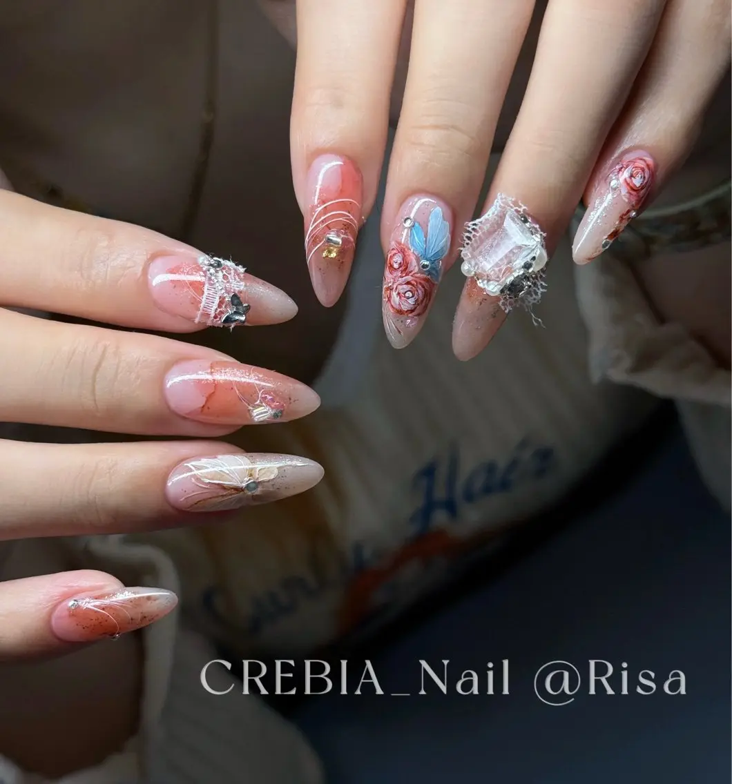 ネイル CREBIA Nailのネイルデザイン