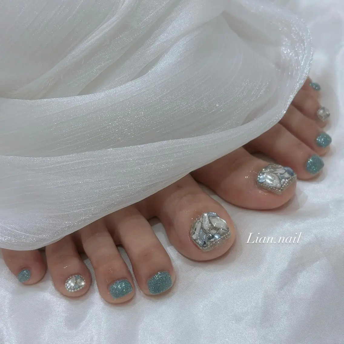 ネイル ハンドネイル フットネイル Lian nailのネイルデザイン