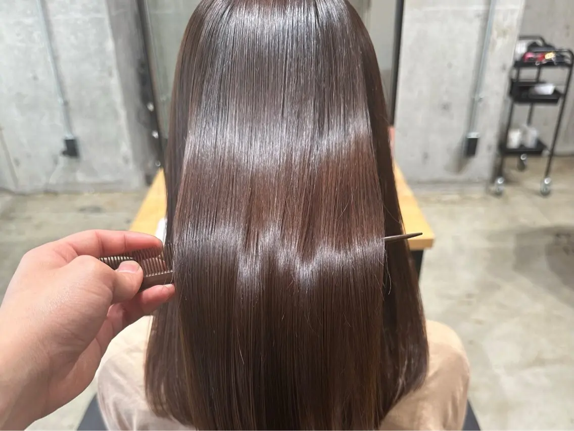 ミディアム カラー ヘアカラー トリートメント ✨髪質改善/ハイトー ン/艶髪高山のヘアスタイル