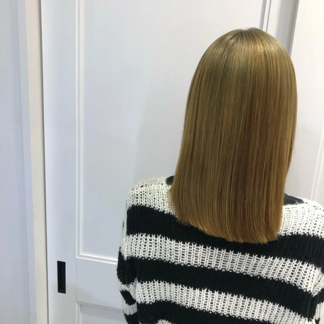 ロング カラー ブリーチ オレンジ ヘアカラー 中島 沙也加のヘアスタイル