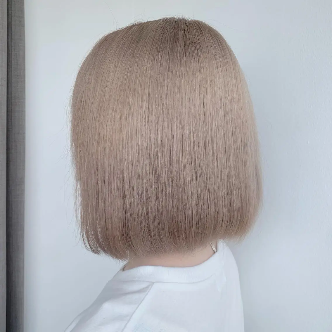 ショート カラー ブリーチ ✅ケアブリーチ✅ トヨオカ ノブヒデのヘアスタイル