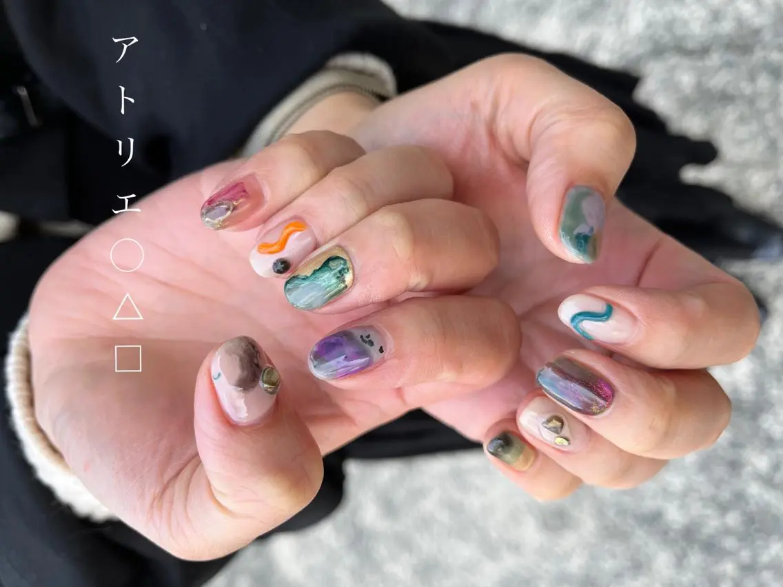 ネイル ハンドネイル アトリエ ○△□のネイルデザイン