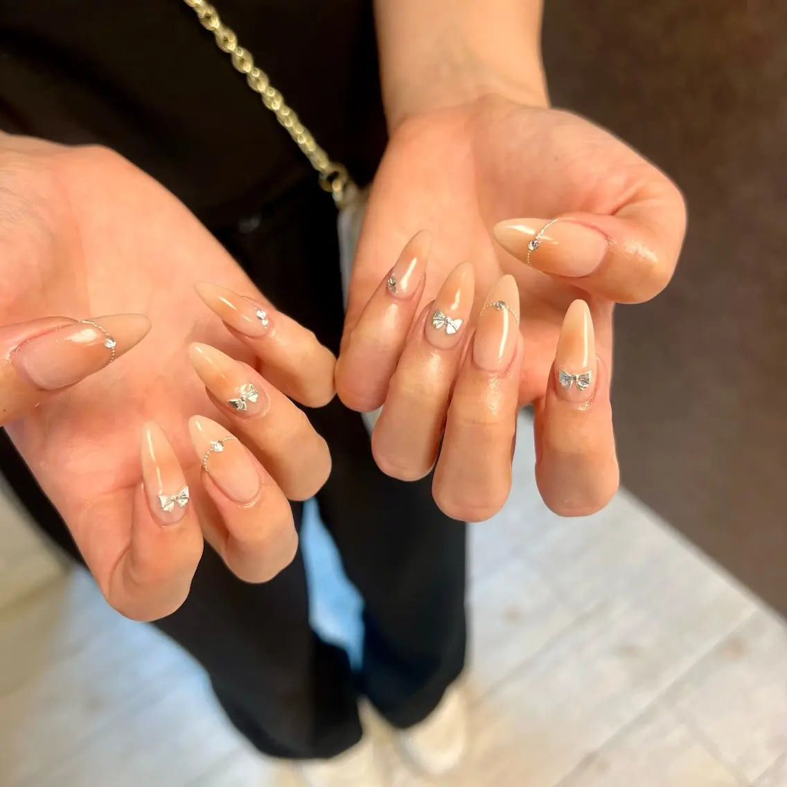 ハンド✋🏻新規限定🌟全メニュー6600円(オフ無)パーツ乗せ放題の写真