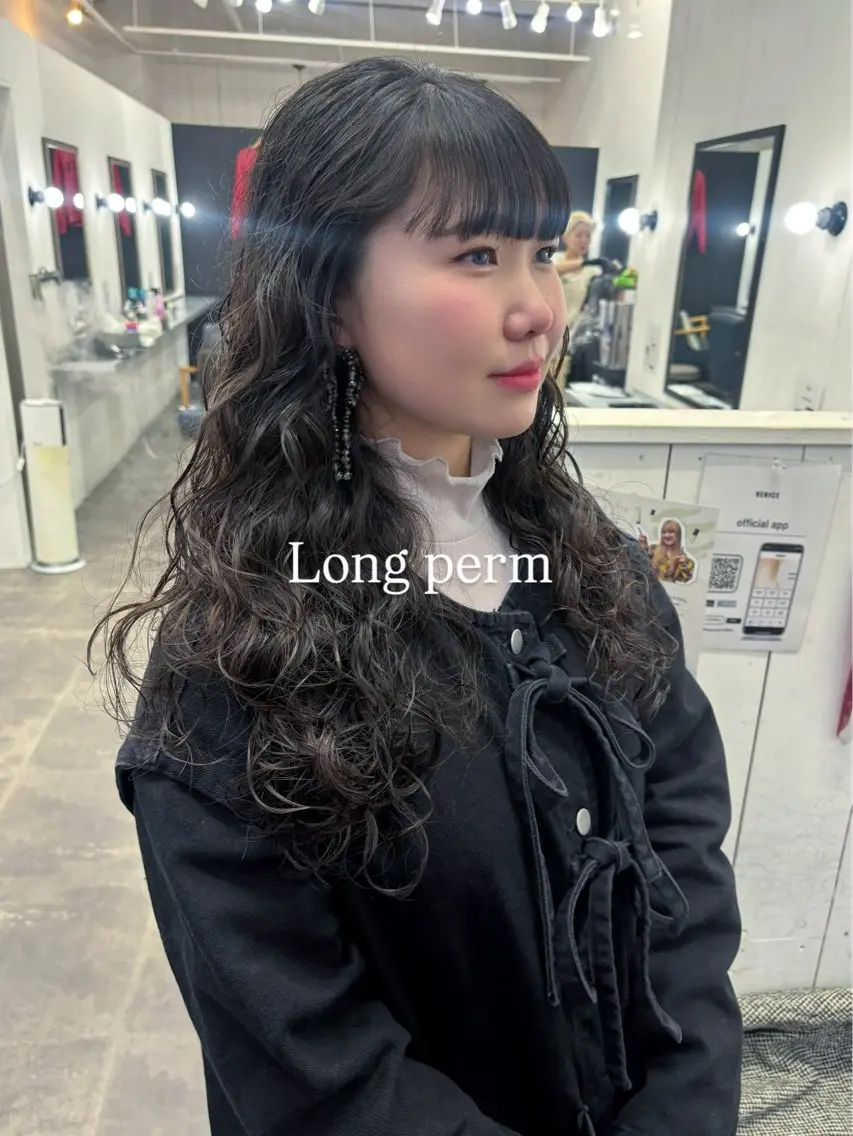 ロング パーマ ロング カット パーマ トリートメント Ann./艶髪 /レイヤーカットのヘアスタイル