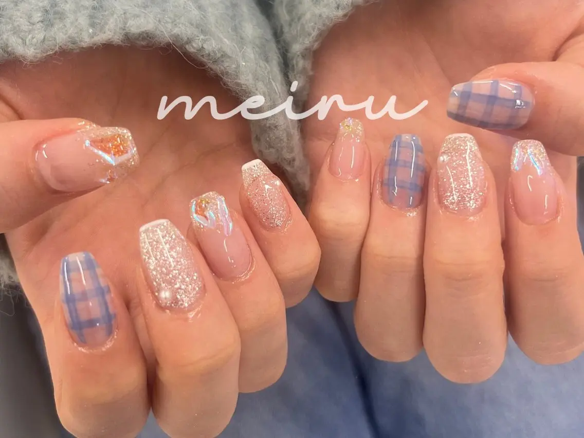 ネイル オーロラネイル 🤍meiru 🤍ネイリストのネイルデザイン