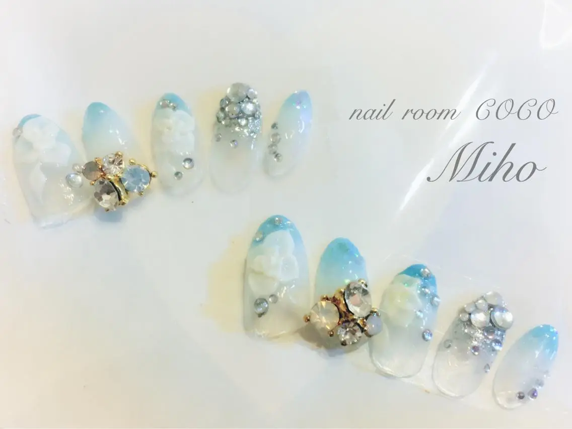 ネイル 成人式 ネイルチップ nail Berunaのネイルデザイン