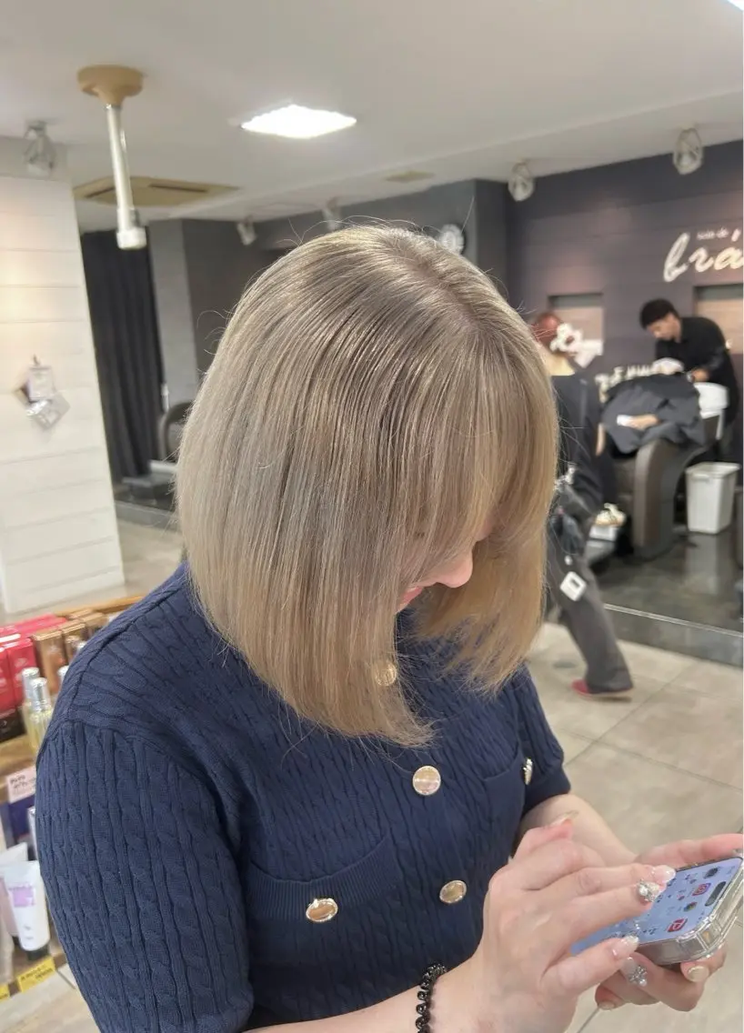 ミディアム カット ヘアカラー レイヤー/艶髪カラー 森本くるみのヘアスタイル