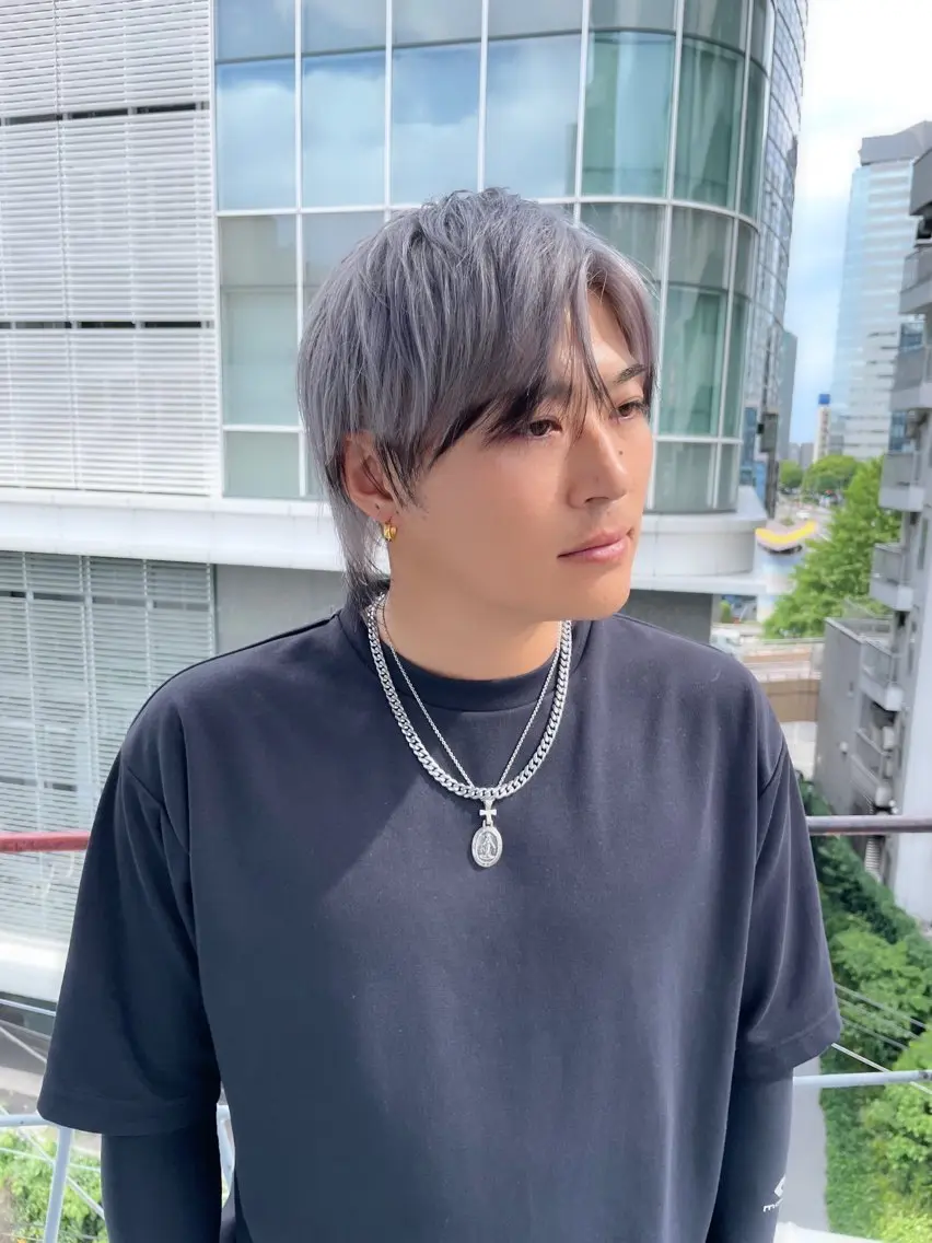 カラー メンズ メンズブリーチ メンズハイトーン ブリーチ ケアブリーチ ハイトーンカラー miku🌿‬ メンズバレイヤージュのヘアスタイル