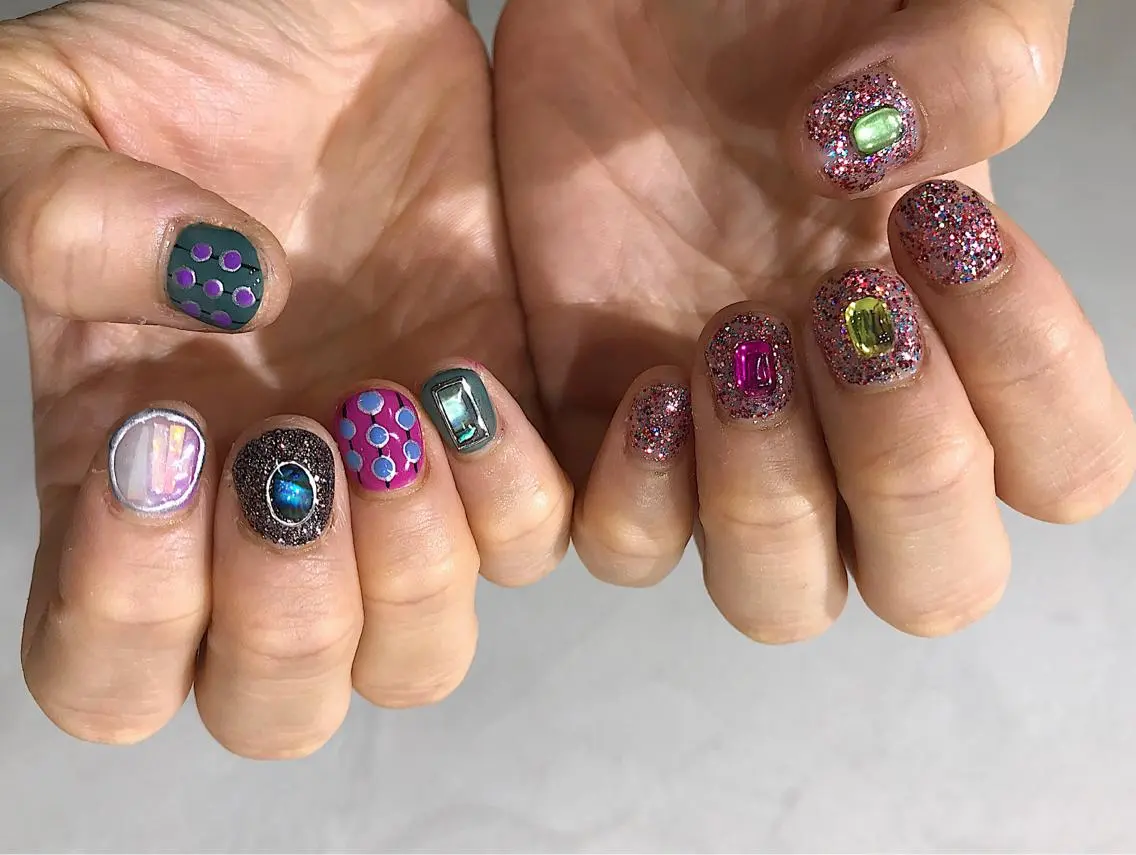 ネイル nailartist lisaのネイルデザイン