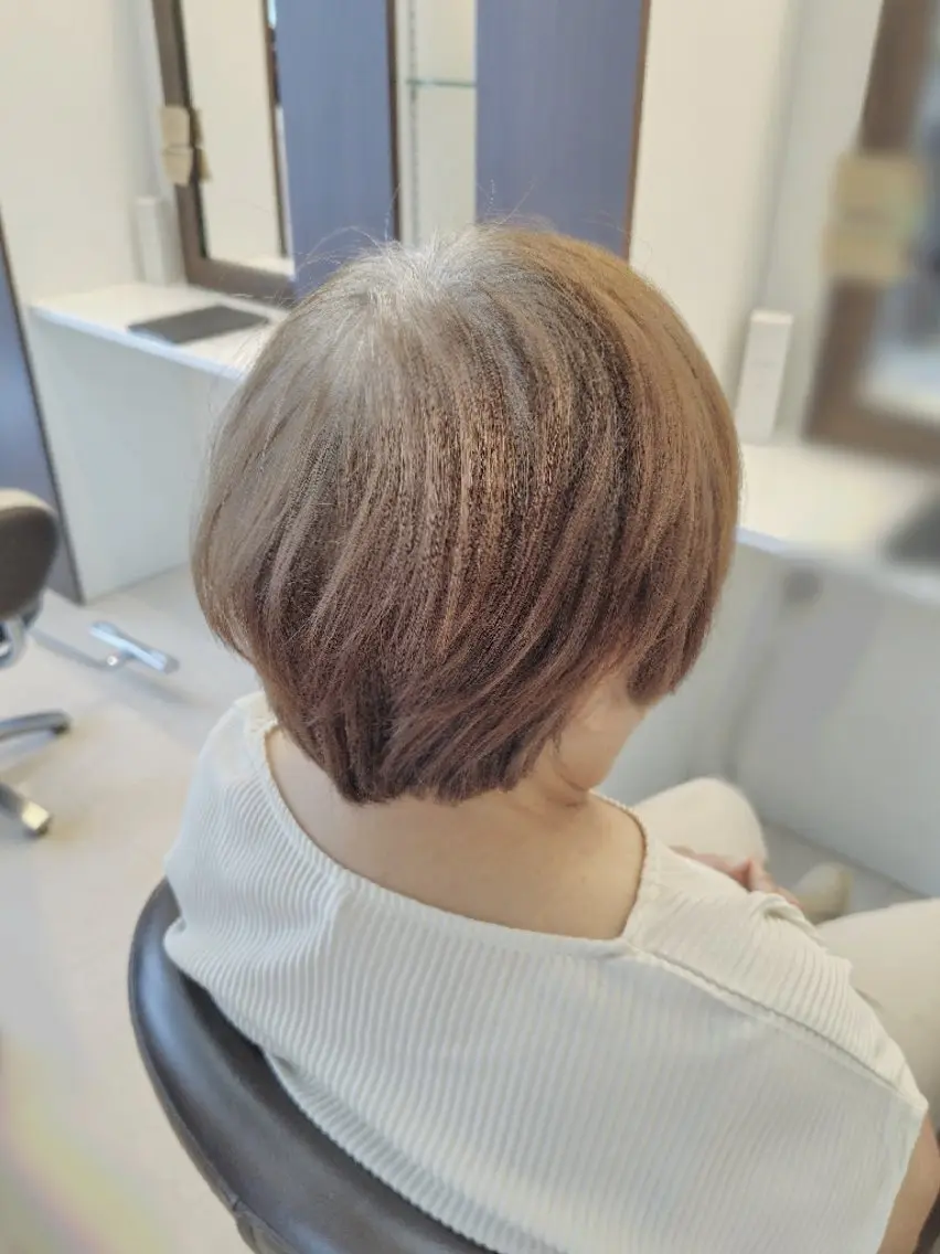 ショート カット 三浦 瑞華のヘアスタイル