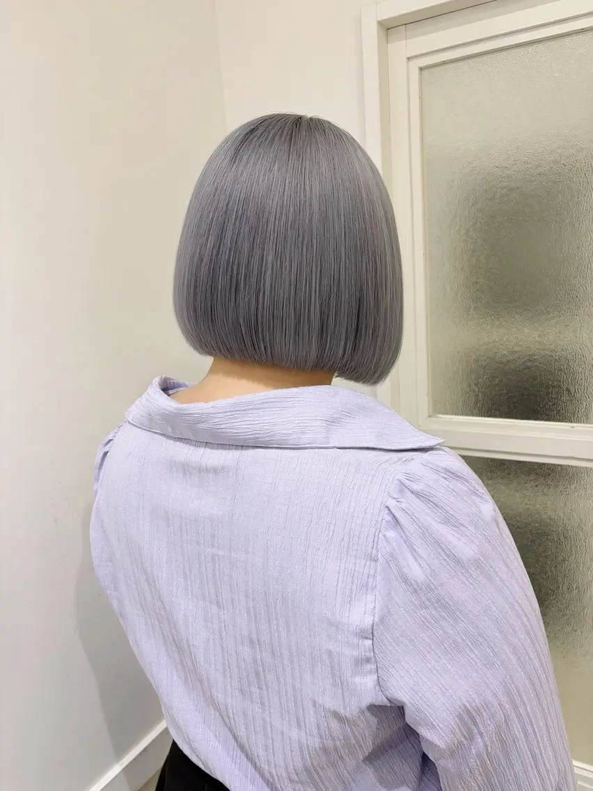 ショート カラー ヘアカラー 髪質改善/縮毛矯正 /コテ巻き風パーマのヘアスタイル