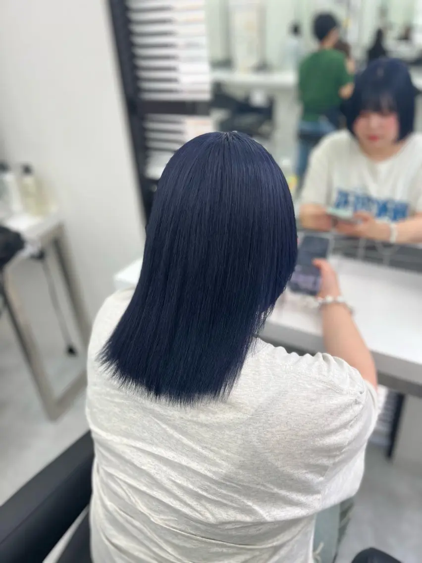 ミディアム カラー Zina熊本🫧 Kurehaのヘアスタイル