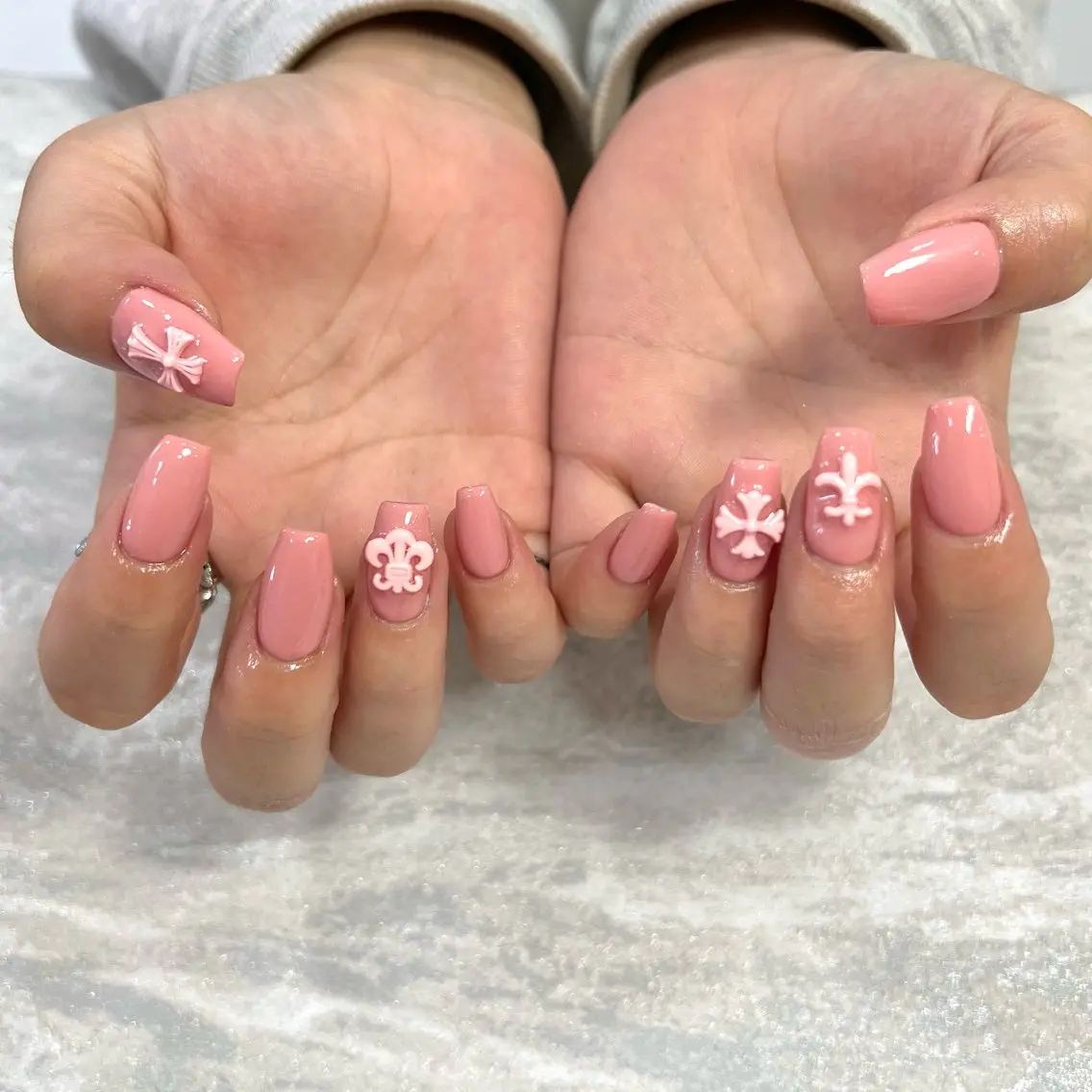 ネイル NAIL303 🛼 SHIORIのネイルデザイン