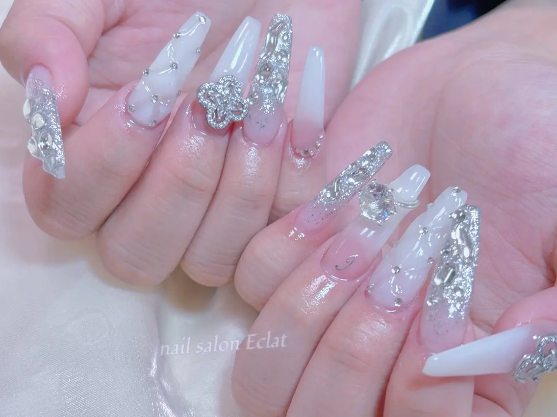 ネイル ハンドネイル ネイルサロンエクラ 🫧Shizukaのネイルデザイン