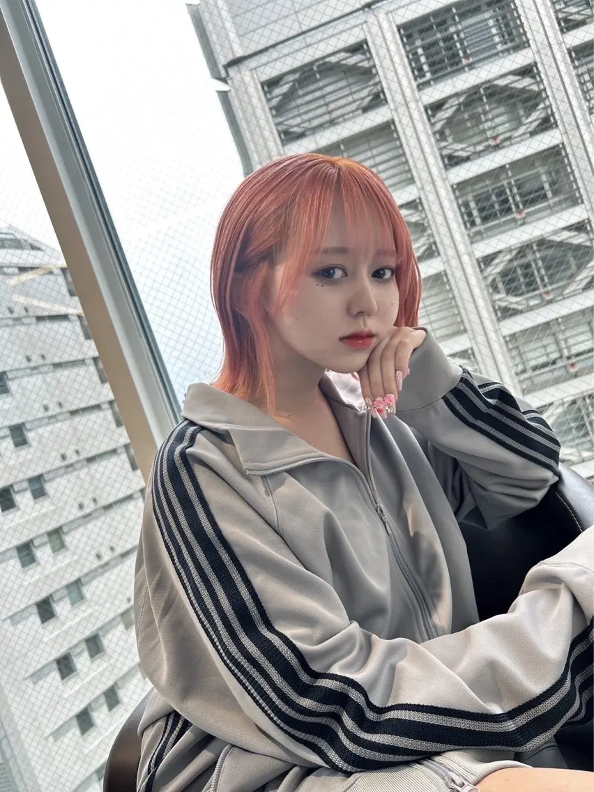 ショート カラー 【代表】 たき〜のヘアスタイル