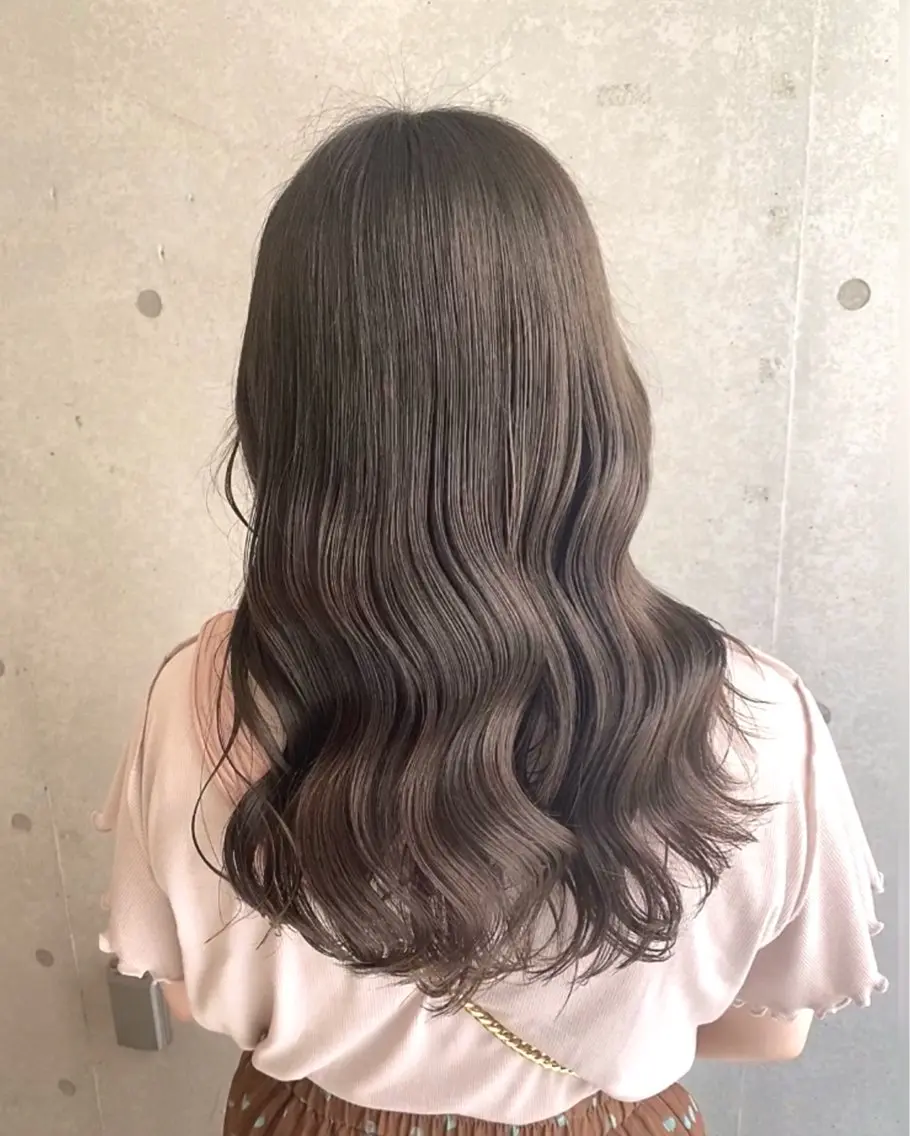 セミロング カラー カット ヘアカラー トリートメント 韓国ヘア🇰🇷透明 感カラー/yui💞のヘアスタイル