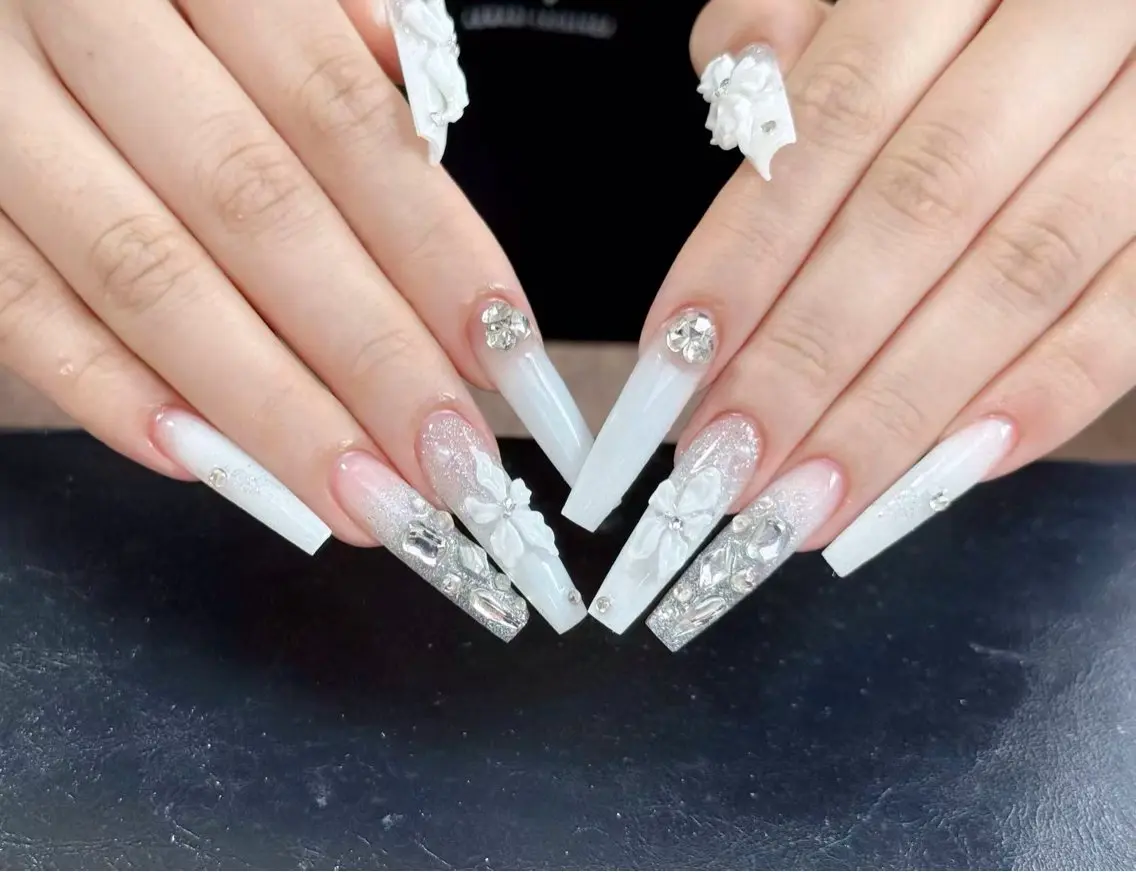 ネイル ハンドネイル 小雨 Nail Studio・168のネイルデザイン