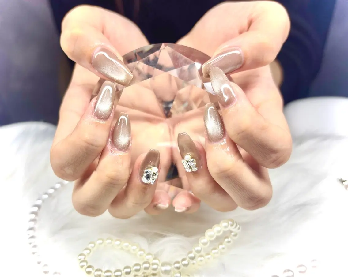 ミディアム ハンドネイル GGhouse narumiのネイルデザイン
