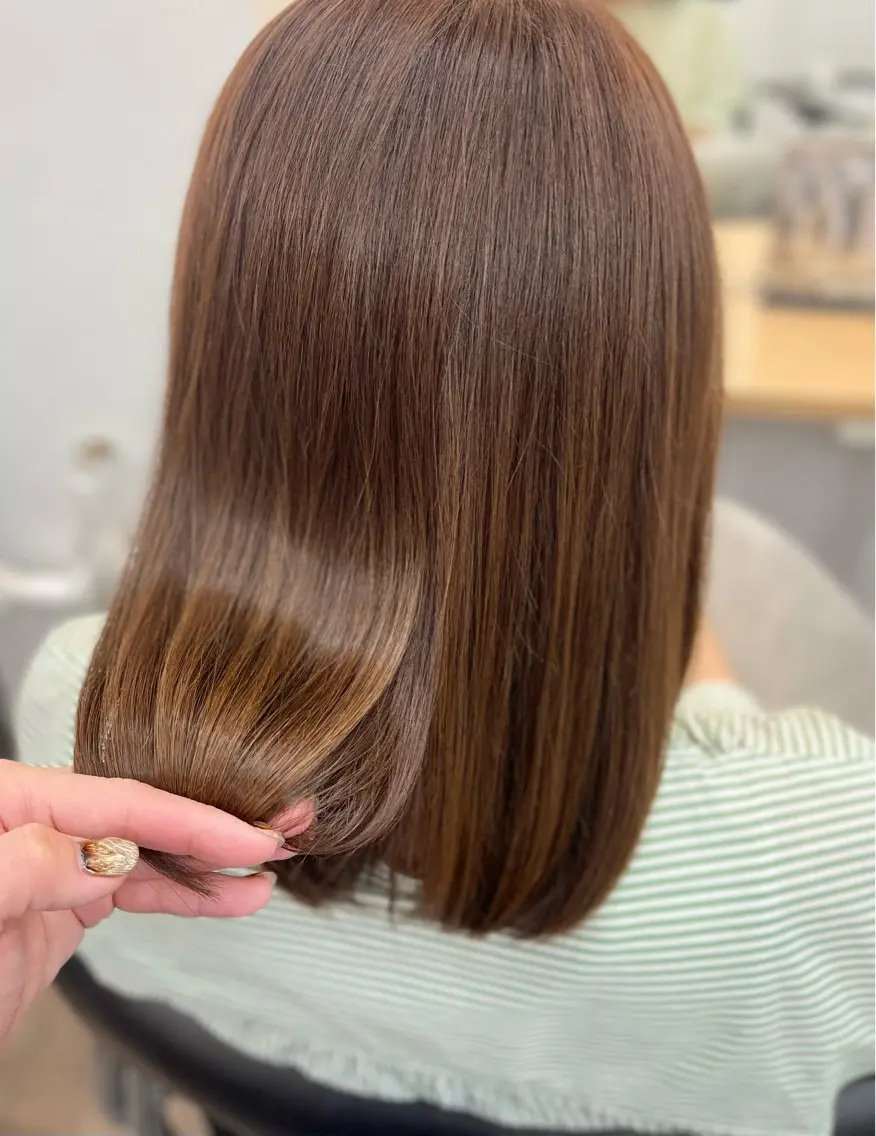 ミディアム カラー カット ヘアカラー トリートメント WISTERIA P LUS1 ikumiのヘアスタイル