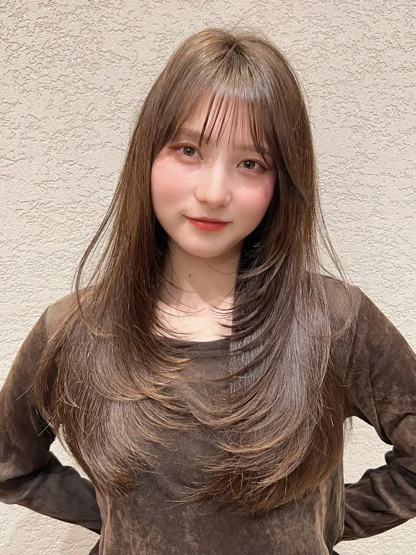 セミロング カラー カット ヘアカラー トリートメント 興津/韓国レイヤー ダブルカラー美髪縮毛のヘアスタイル
