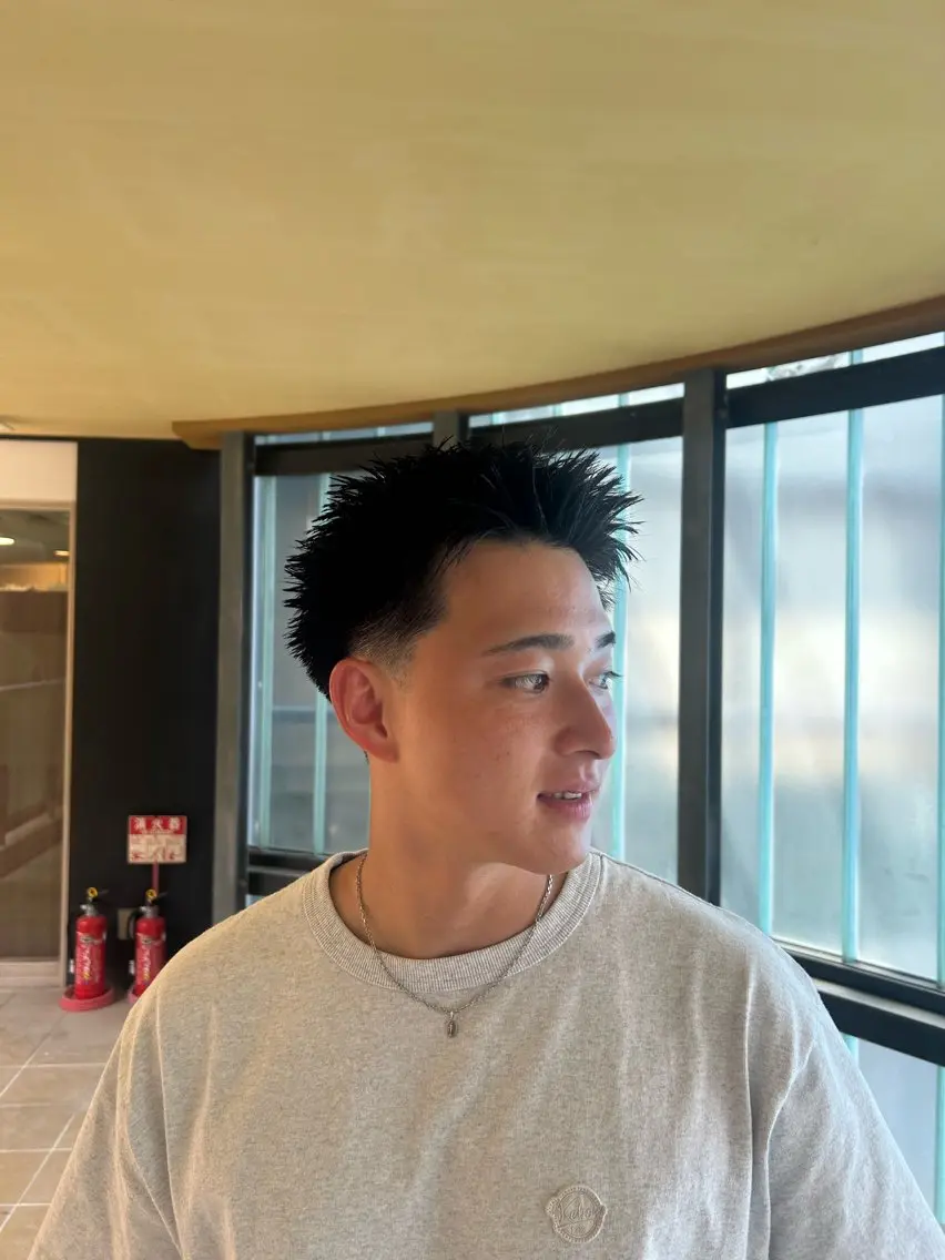 ショート メンズ フェードカット スパイキーショート ショートヘア 迫田 頼人のヘアスタイル