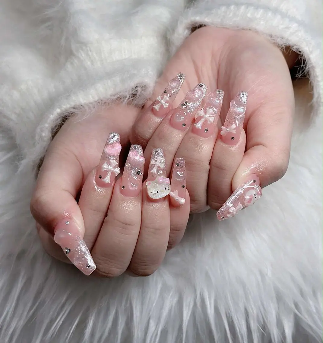 ネイル フレンチネイル ジェルネイル ガラスフレンチ ハロウィン ハート ハンドネイル H.baby Nail Salonのネイルデザイン