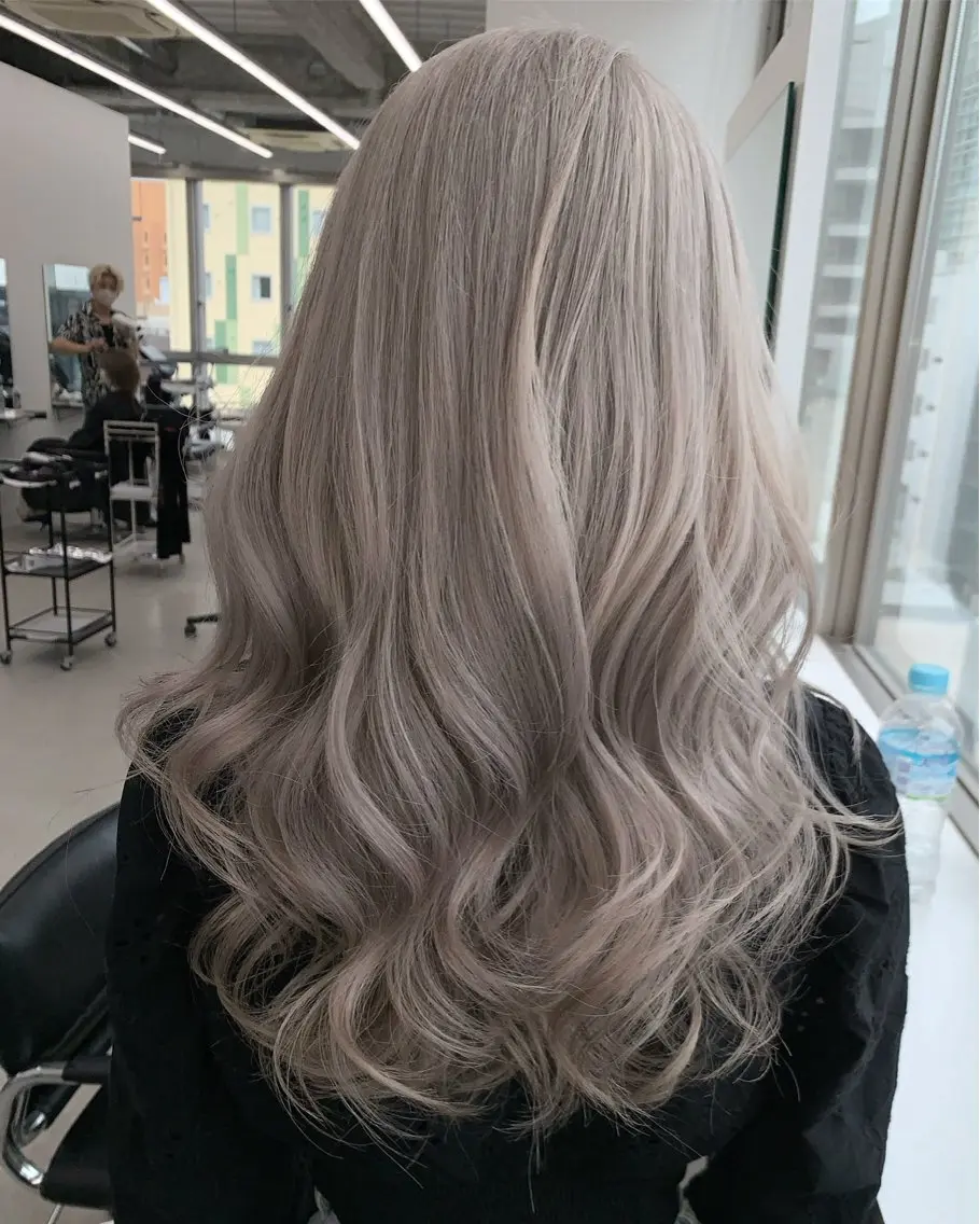 ロング ヘアカラー 中道 晶のヘアスタイル