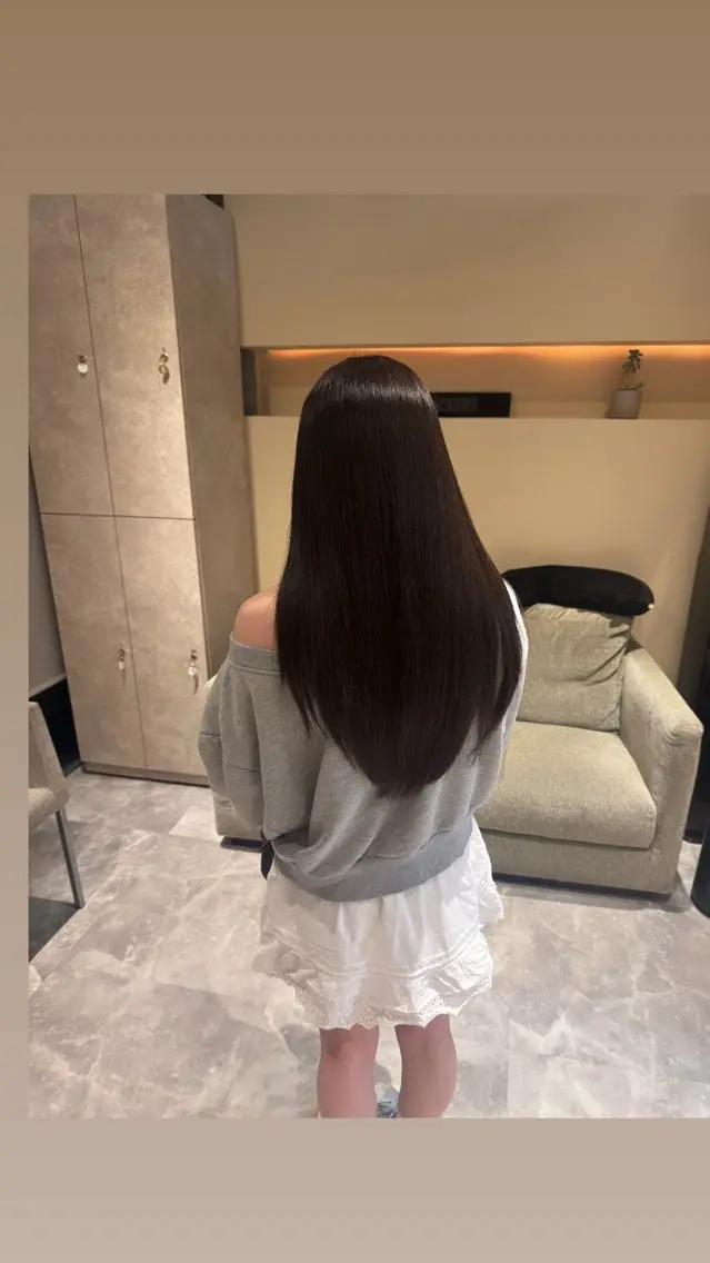 ロング カラー スガハラ アンナのヘアスタイル