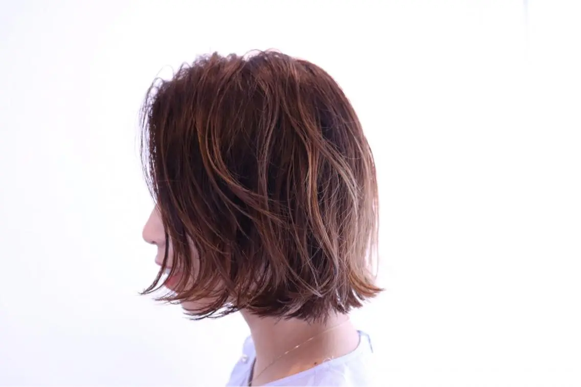 ショート カラー パーマ 坪内 麻里子のヘアスタイル