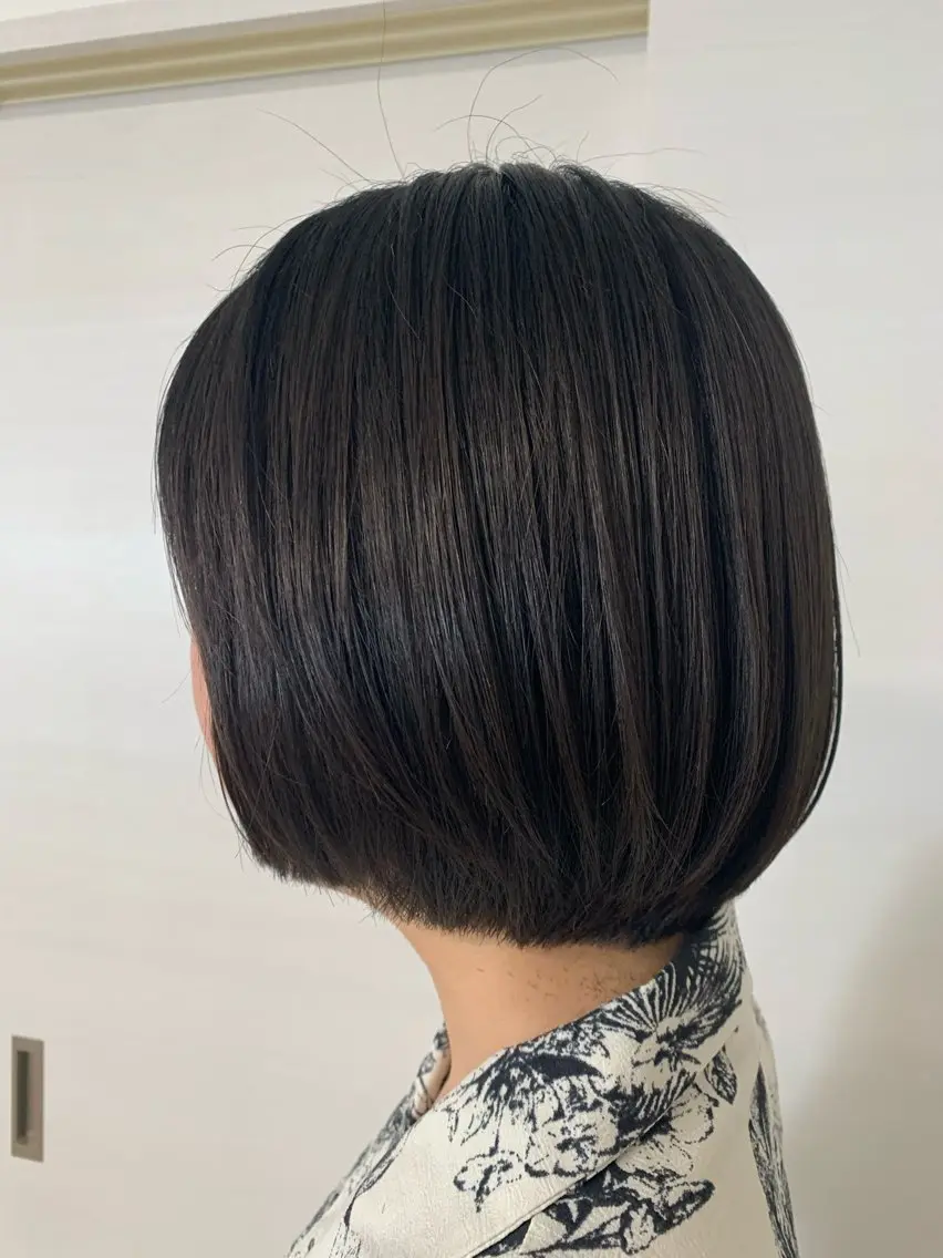 ミディアム 🍃 𝙍𝙀𝙉𝘼のヘアスタイル