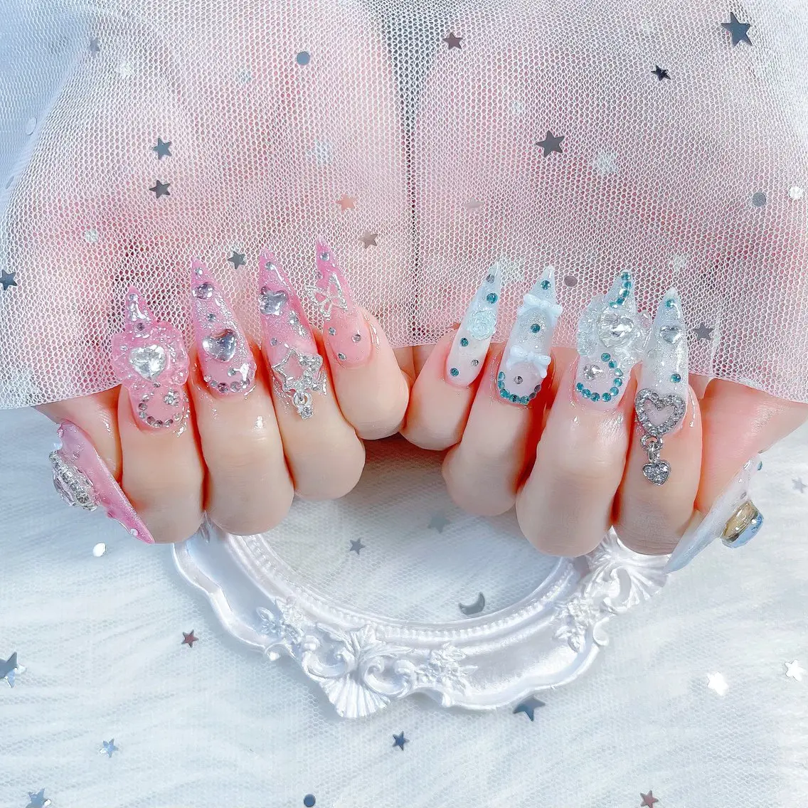 ネイル HIN NAILのネイルデザイン